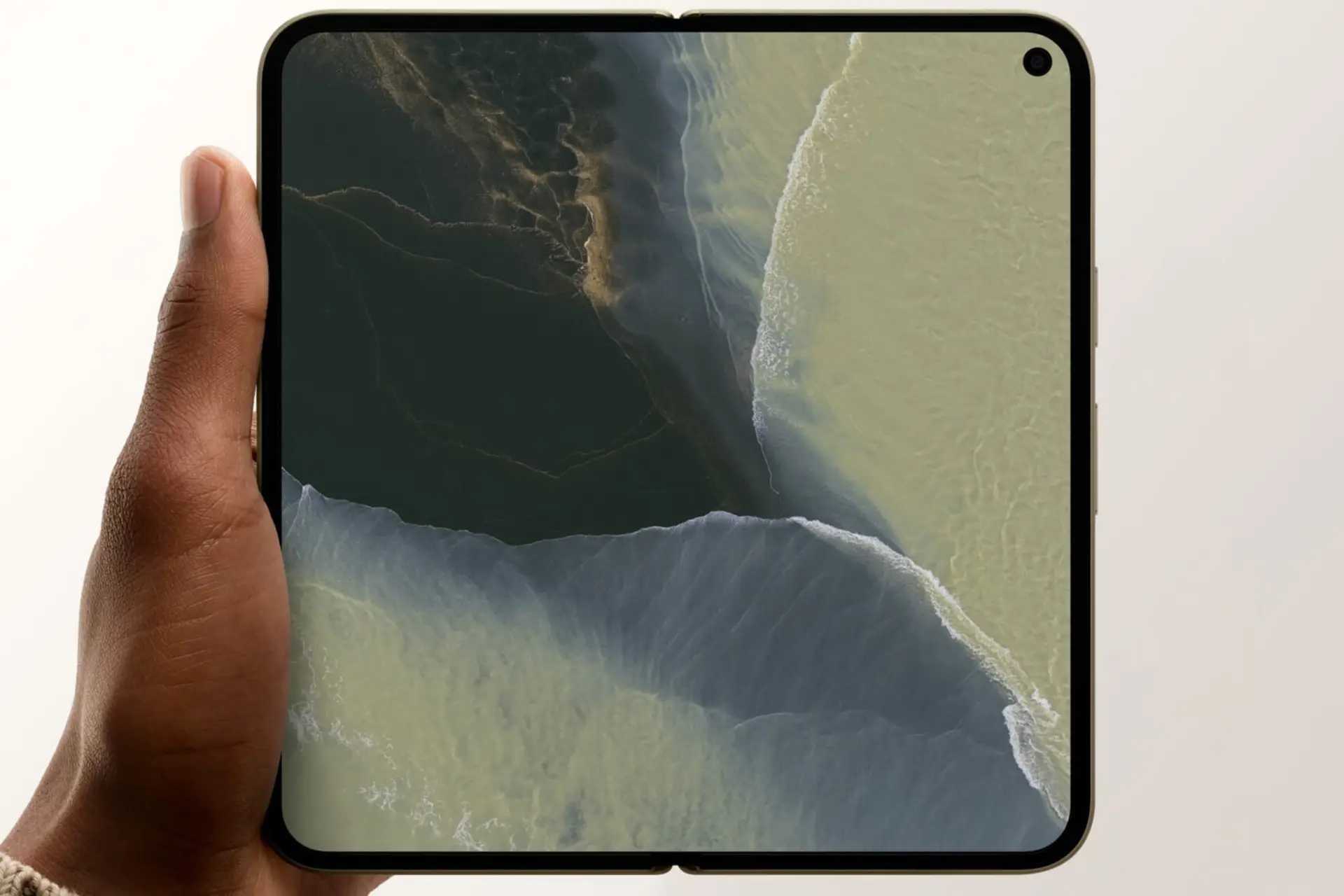 تصاویر گوشی گوگل  Google Pixel 11 Pro Fold عکس 2